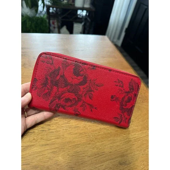 Victoria's Secret large floral print wallet featuring a red & black rose design - Picture 2 of 4